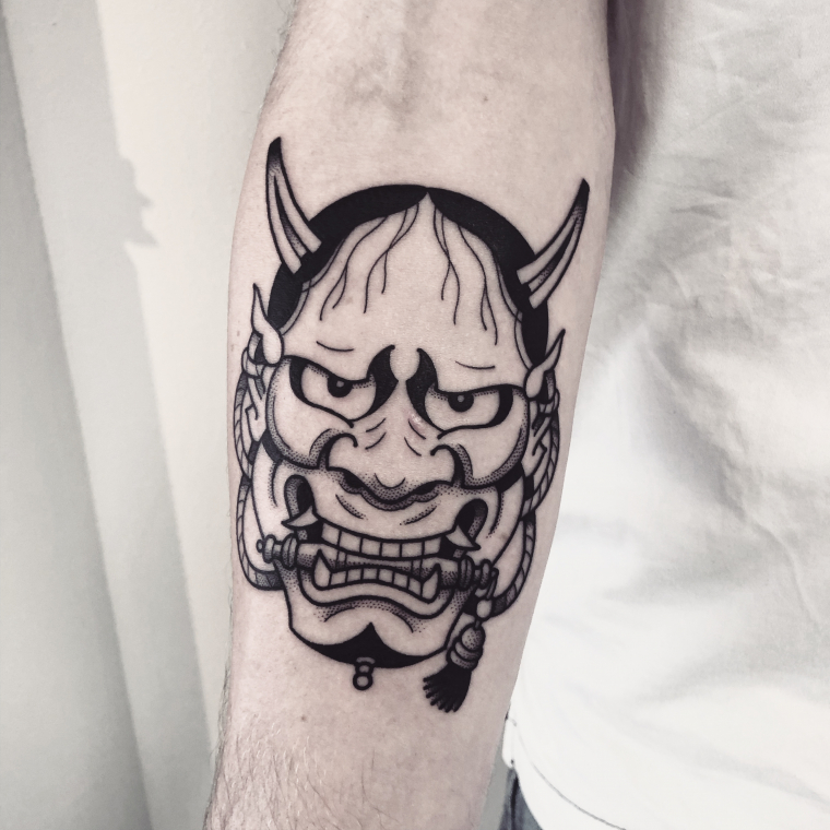 Hannya mask